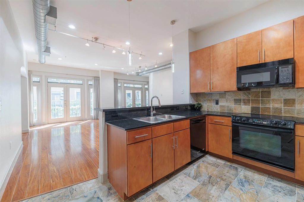 1901 Post Oak Boulevard 1219, Houston