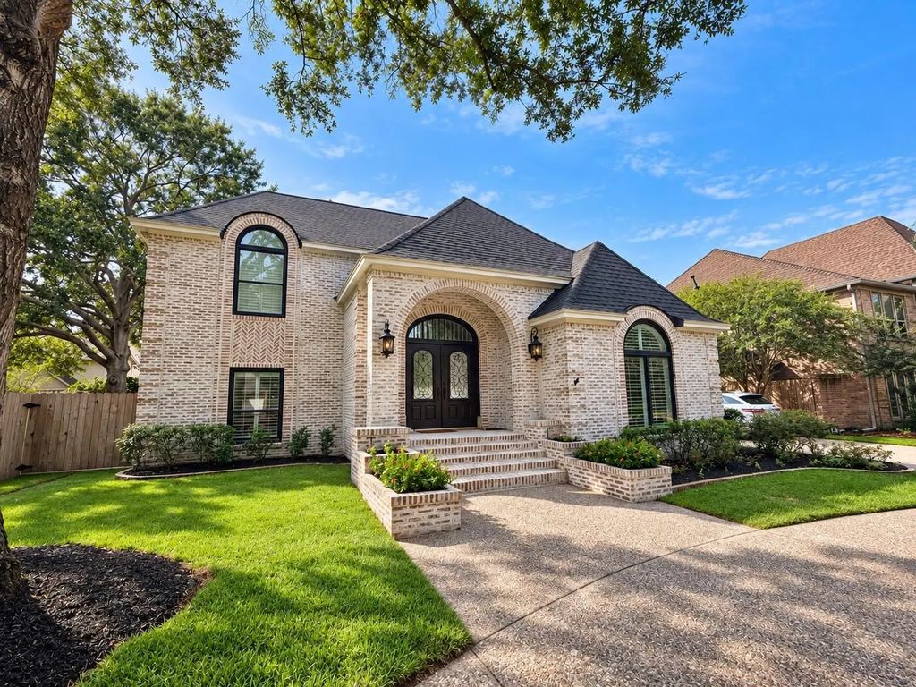 1802 Mission Springs Drive, Katy