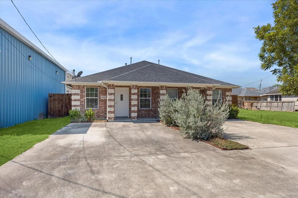 8424 Cannon Street A, Houston