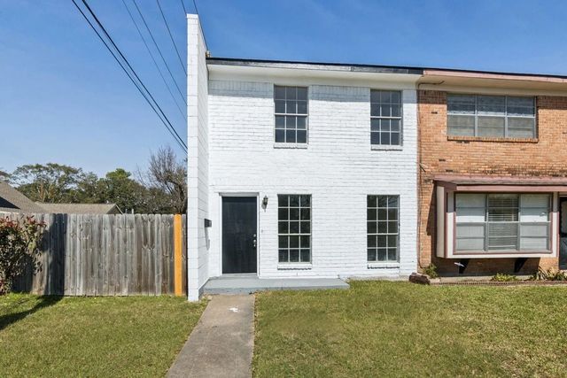9114 Kempwood Drive 9114, Houston