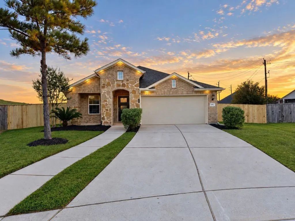 1982 Shim Ball Way, Pearland