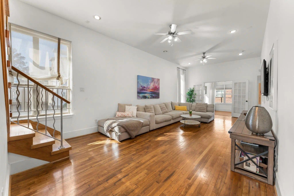 315 Fairview Avenue A, Houston