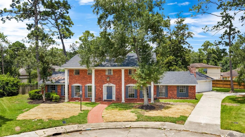 2701 Mount Vernon Drive, Dickinson