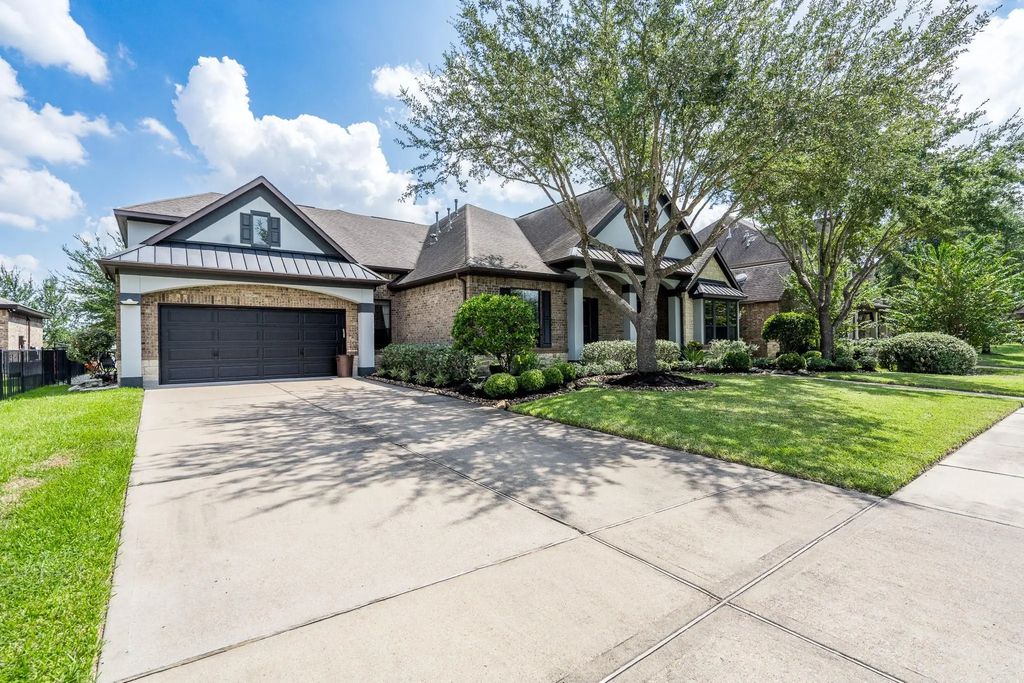 9618 W Pedernales River Drive, Cypress