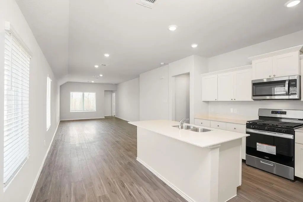 3301 Yellow Rose Drive, Texas City