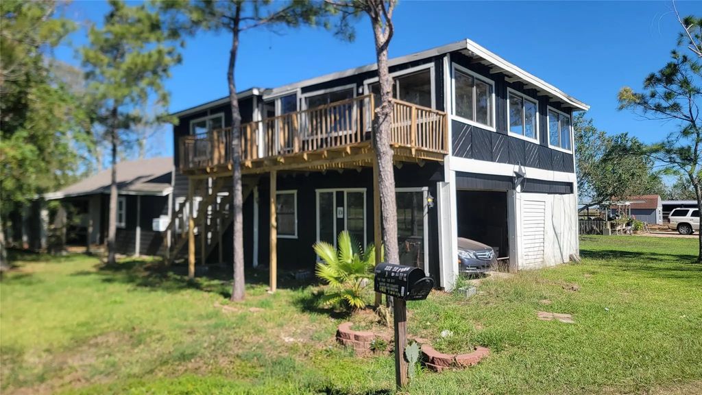 12018 Sandpiper Road, Angleton