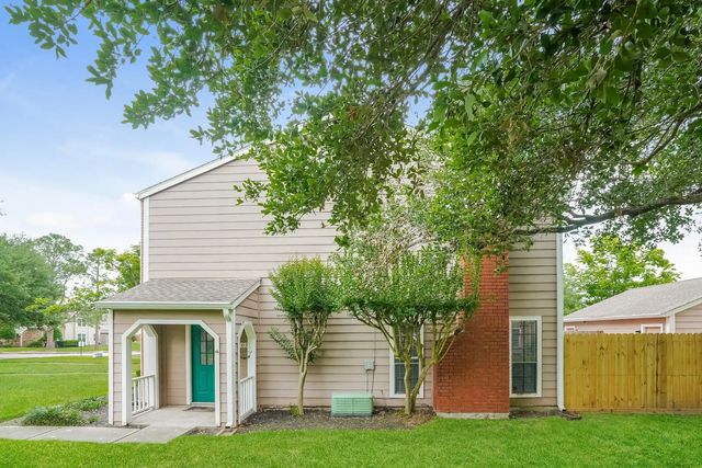 17263 Saturn Lane, Houston