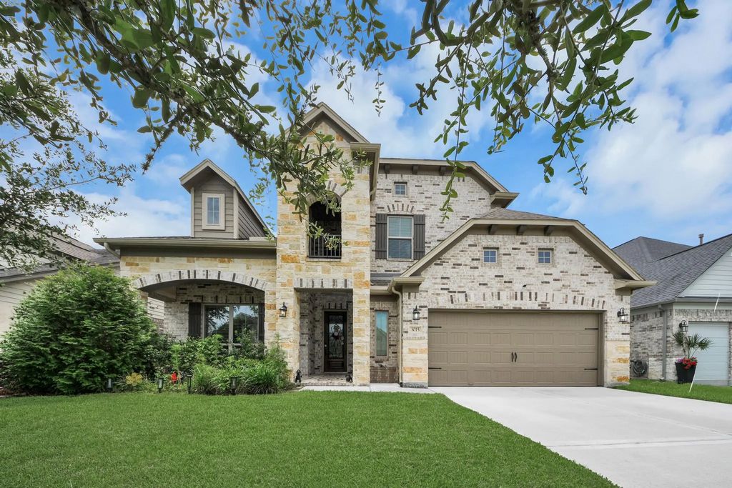 3015 Dawn Light Drive, Rosenberg