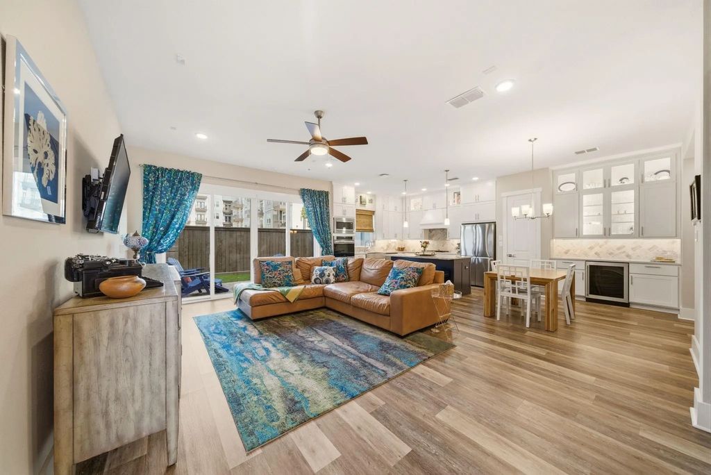 1417 Biondo Way, Houston