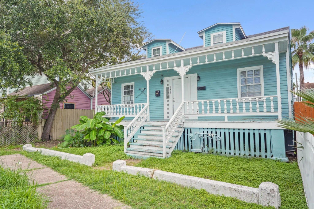 1415 Church Street B, Galveston