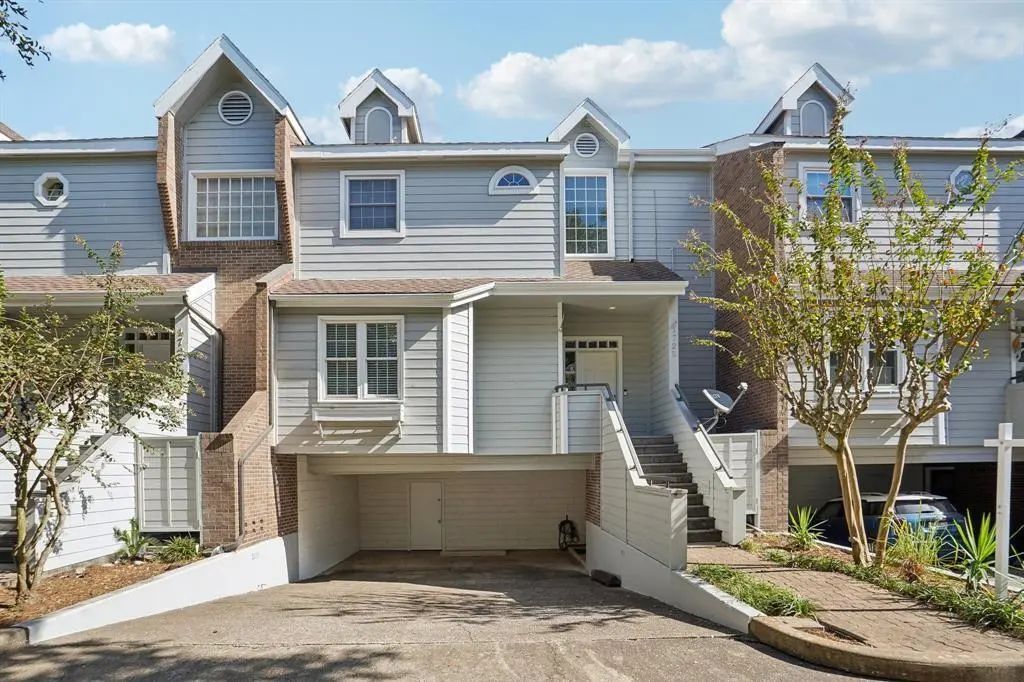 1725 Enterprise Avenue, League City