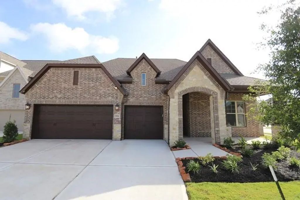 5511 Mesa Estates Drive, Rosenberg