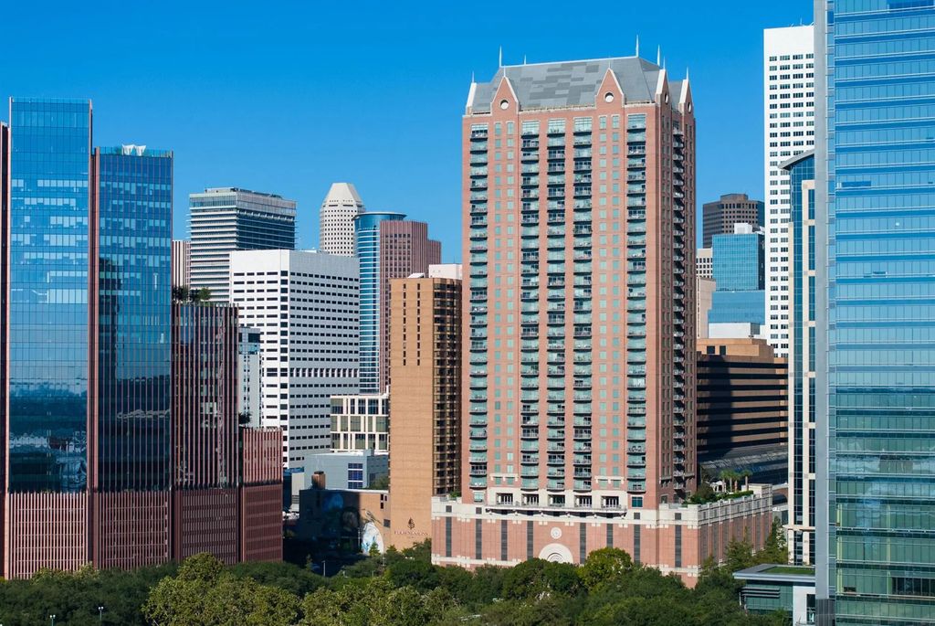 1400 Mckinney Street 2304, Houston