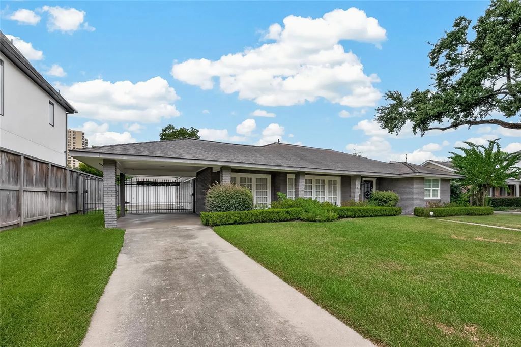 5232 Piping Rock Ln Lane, Houston