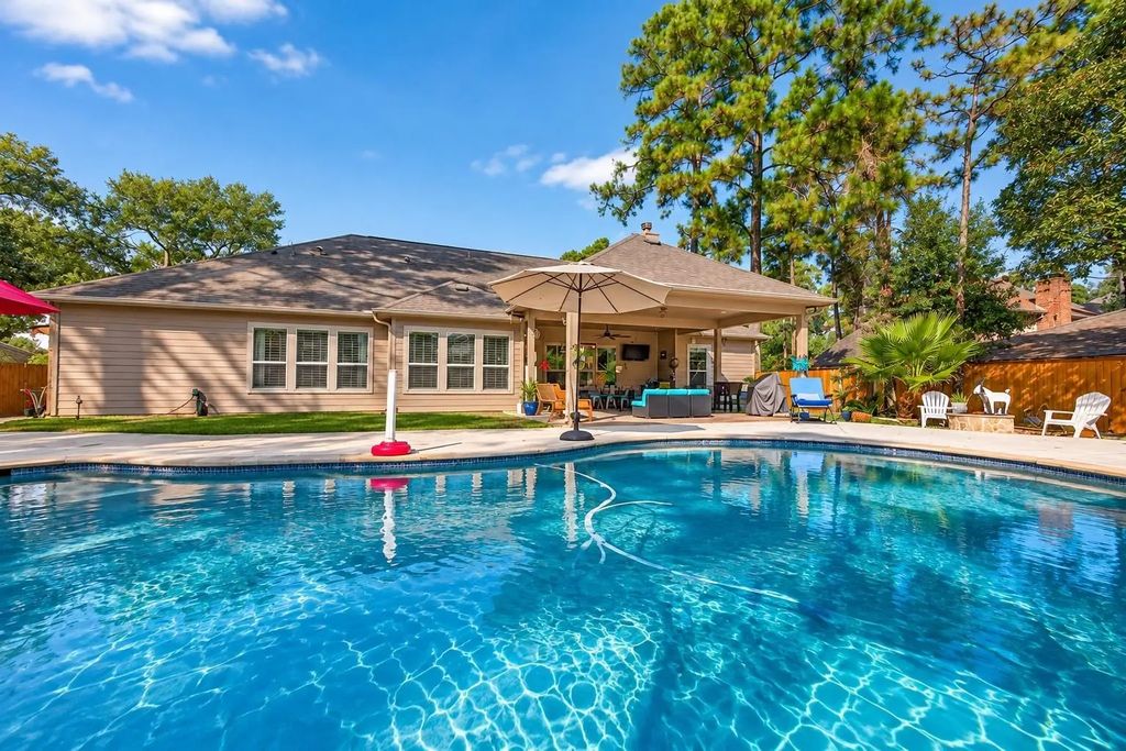 15406 Winterhaven Drive, Tomball