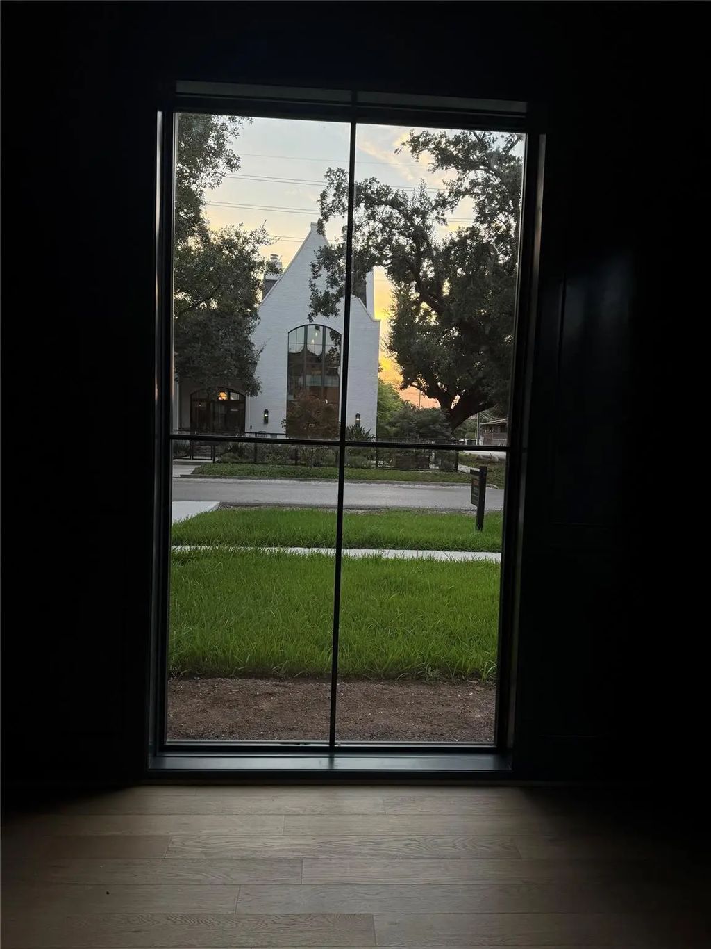1140 Waverly Street, Houston