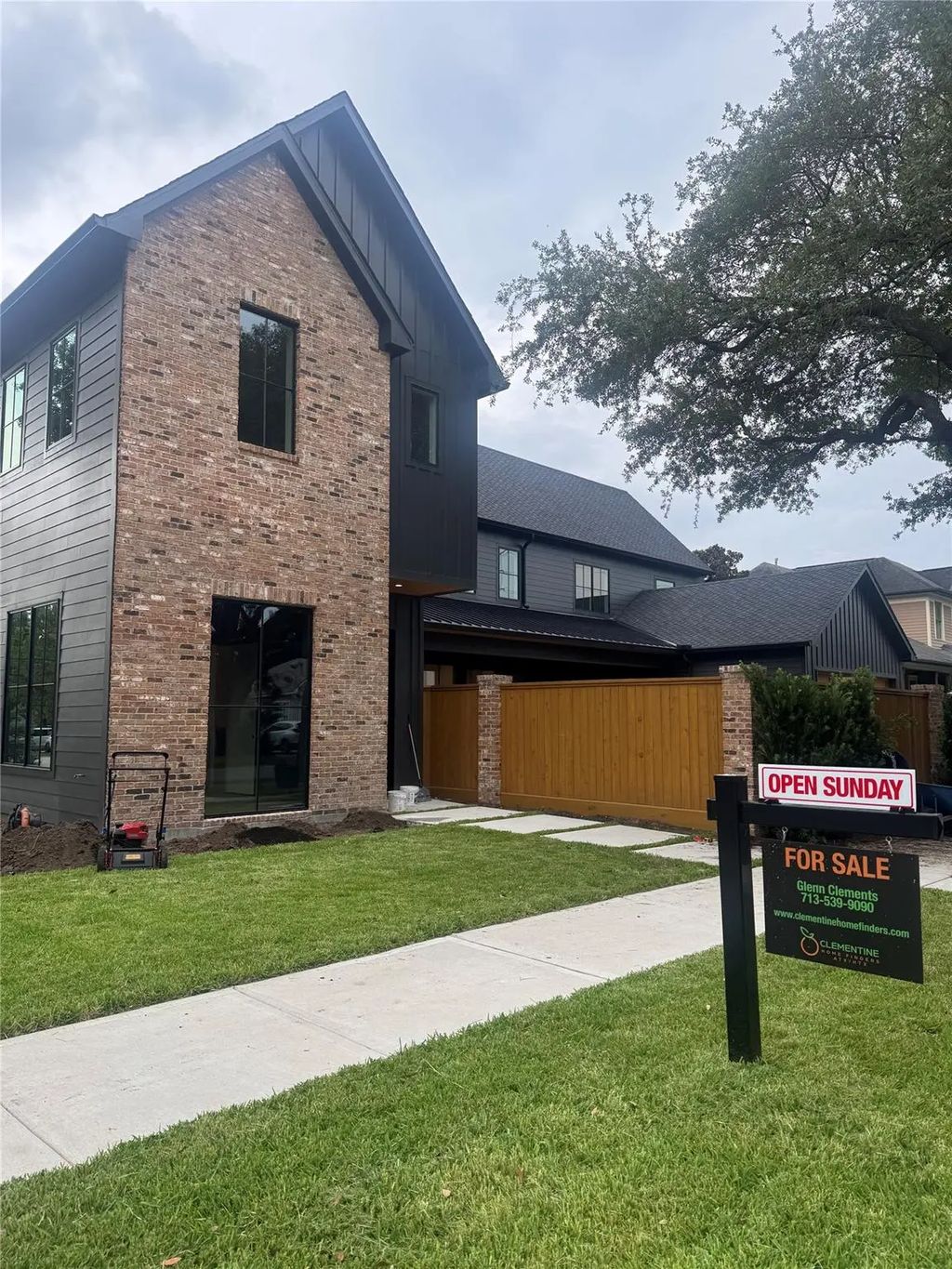 1140 Waverly Street, Houston