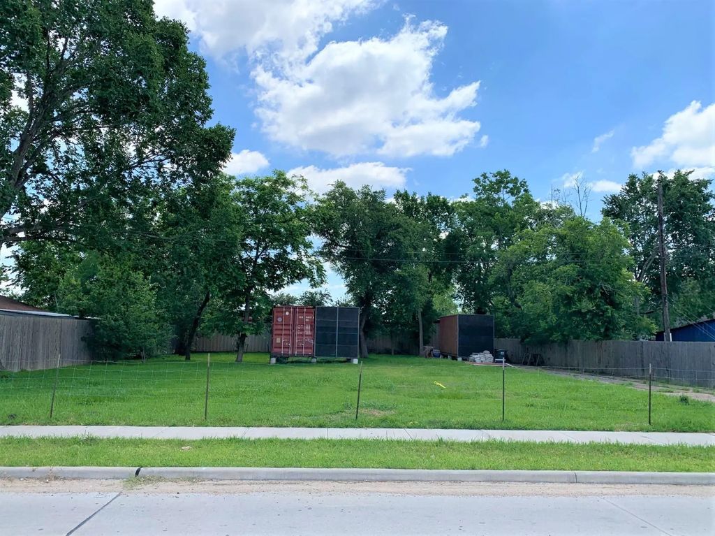 14807 Wagon Trail Road, Pearland