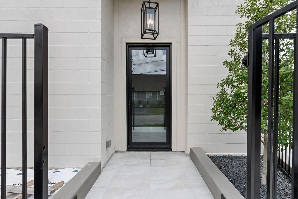 1222 Winter Street, Houston