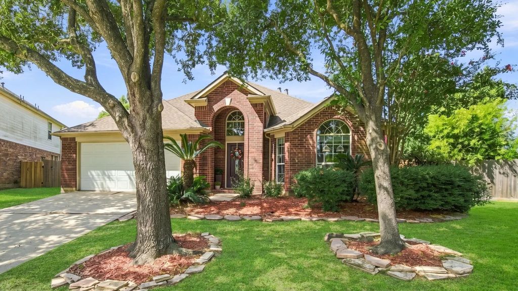 803 Cypresswood Bough, Spring