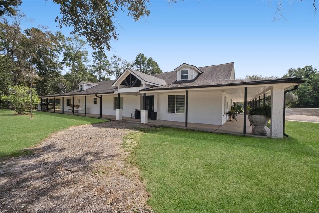 10677 Fm 2432 Road, Conroe