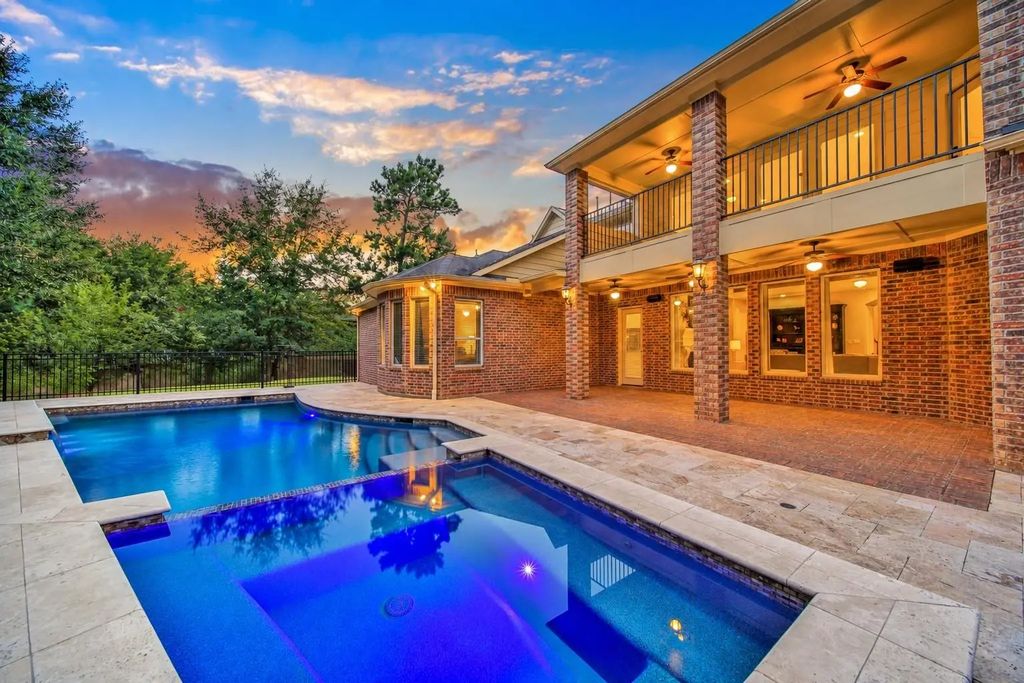 110 Pickerel Point, Montgomery