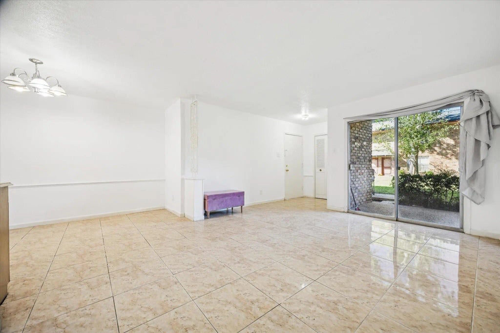 7600 Burgoyne Road 143, Houston