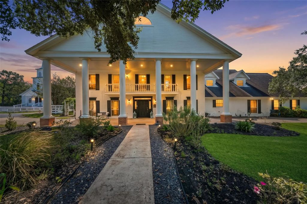 25276 Nichols Sawmill Road, Magnolia