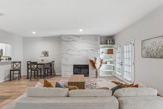 4900 Floyd Street 10, Houston