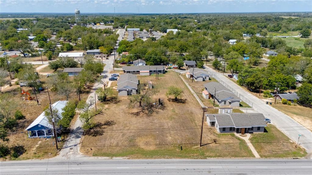 Tbd Lamar And North Magnolia Avenue, Luling