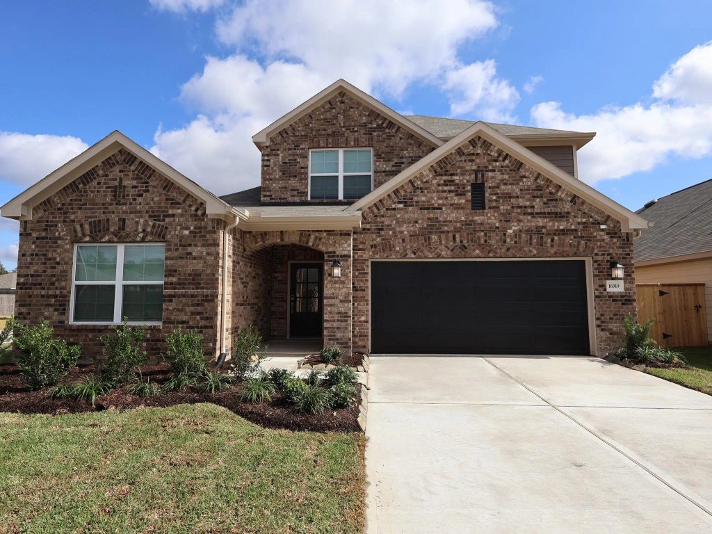 16919 Pin Cherry Leaf Drive, New Caney