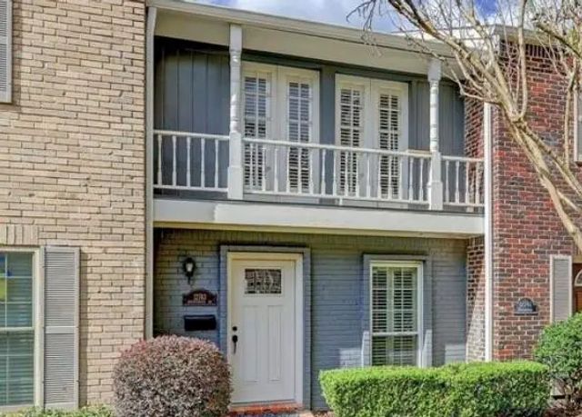 12743 Huntingwick Drive 149, Houston