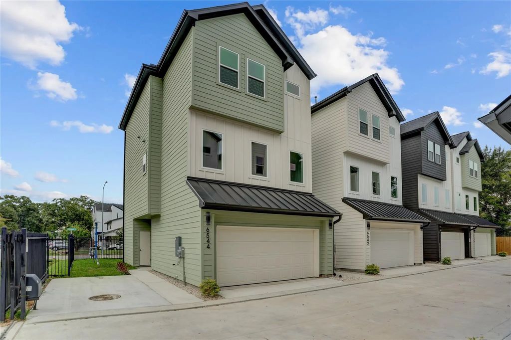 6544 Goldspier Street, Houston