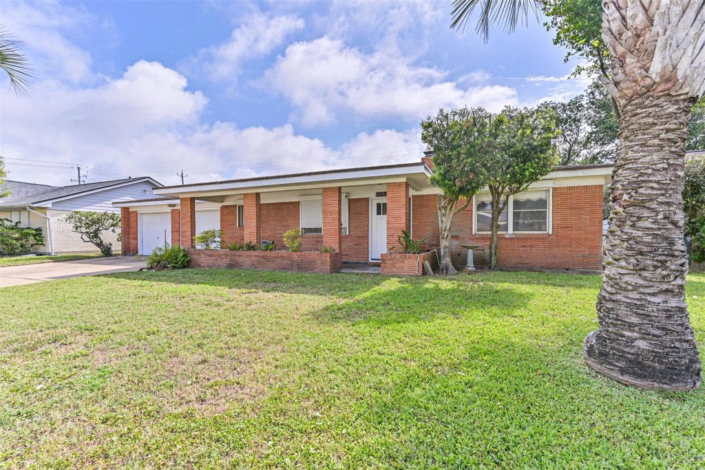 2920 Heron Drive, Galveston