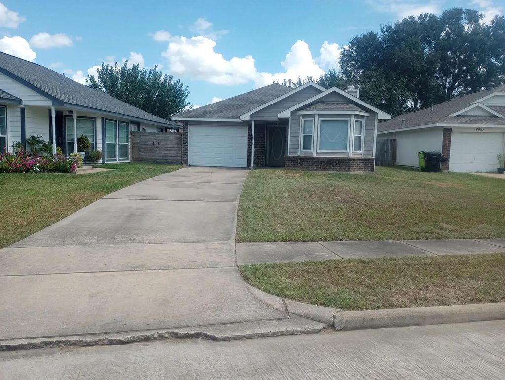 4817 Redbud Drive, Rosenberg