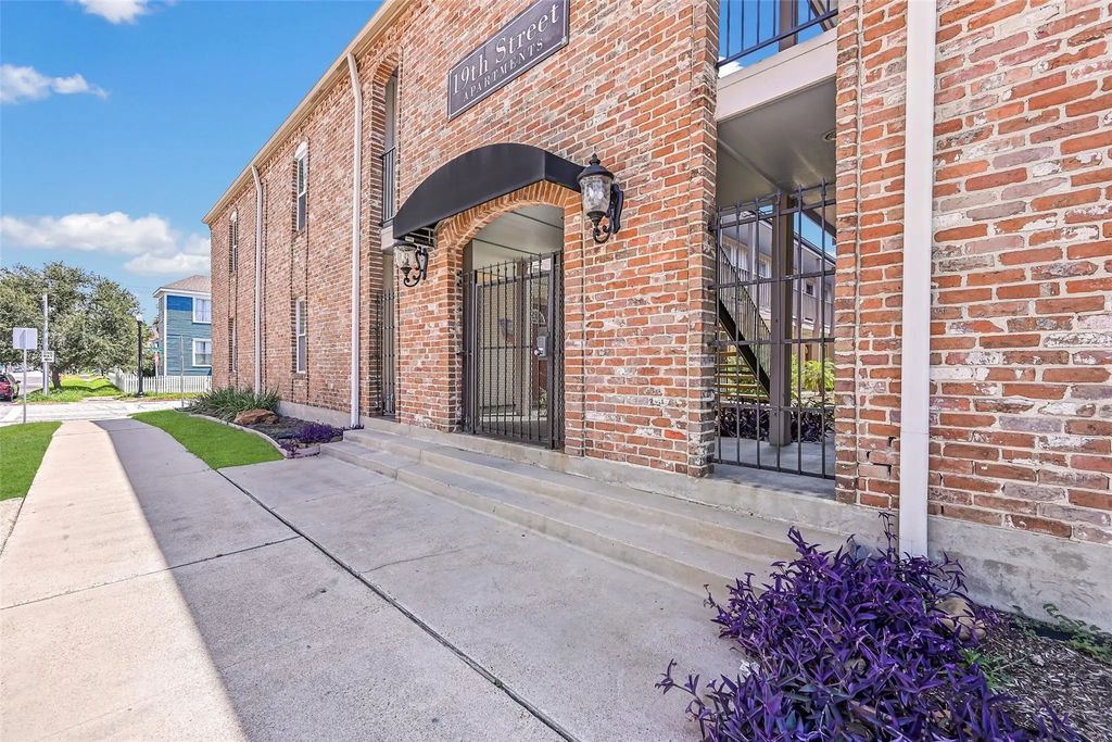 600 19th Street 9, Galveston