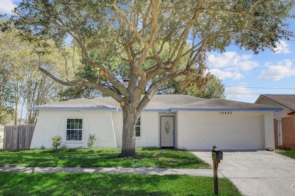 10403 Stockman Lane, Sugar Land