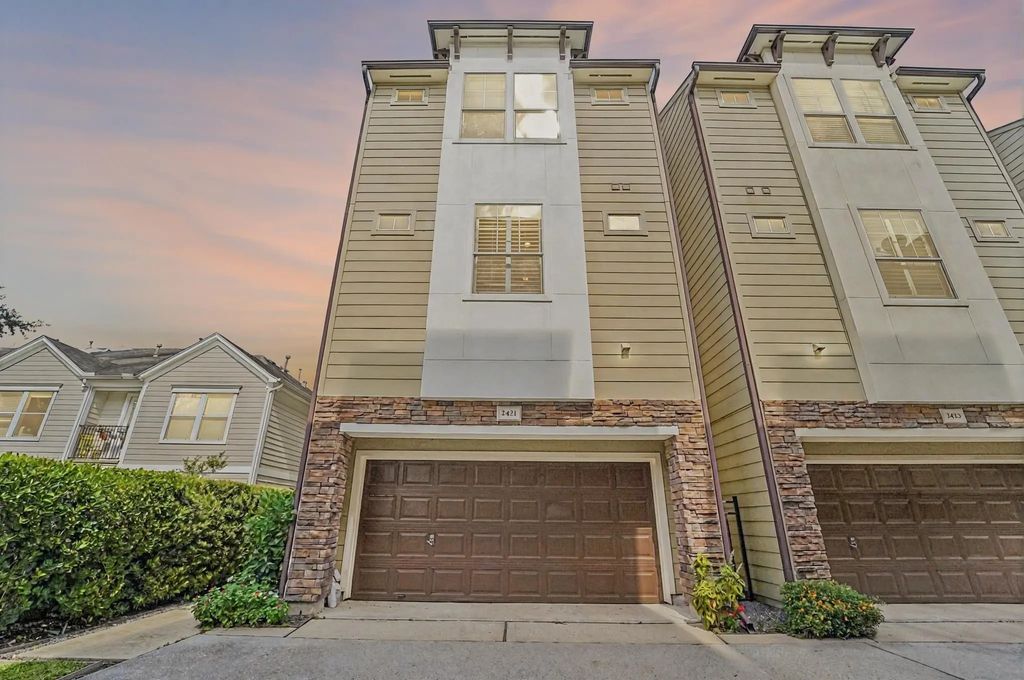 2421 Beall Street, Houston
