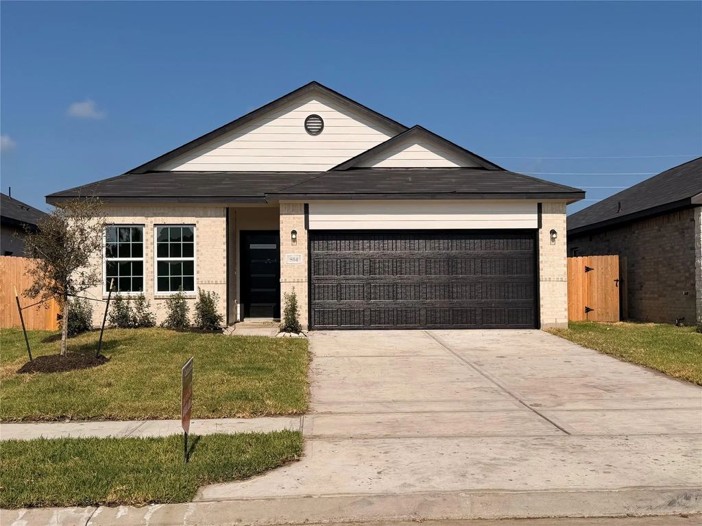 814 Alaska Cedar Drive, Crosby