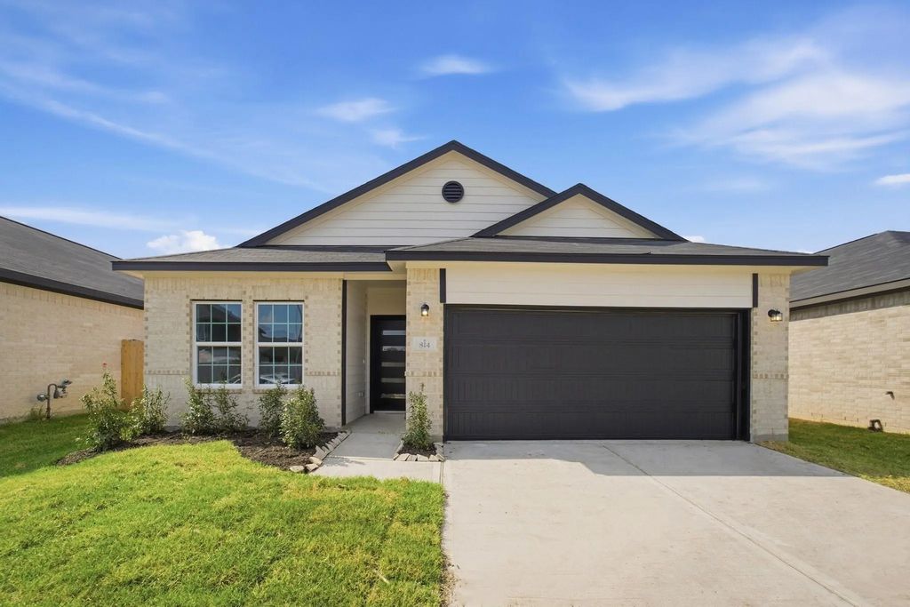 814 Alaska Cedar Drive, Crosby