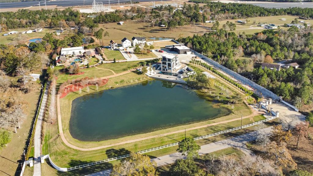 28811 Riley Road, Waller