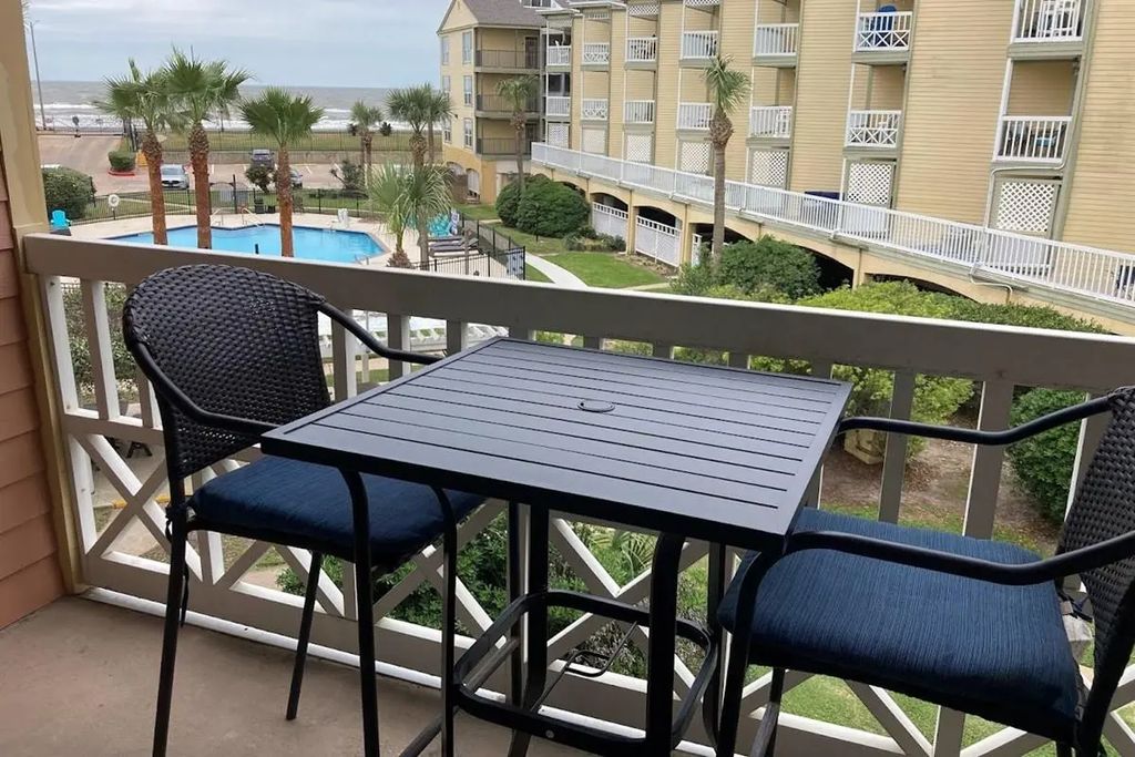 6300 Seawall Boulevard 7206, Galveston
