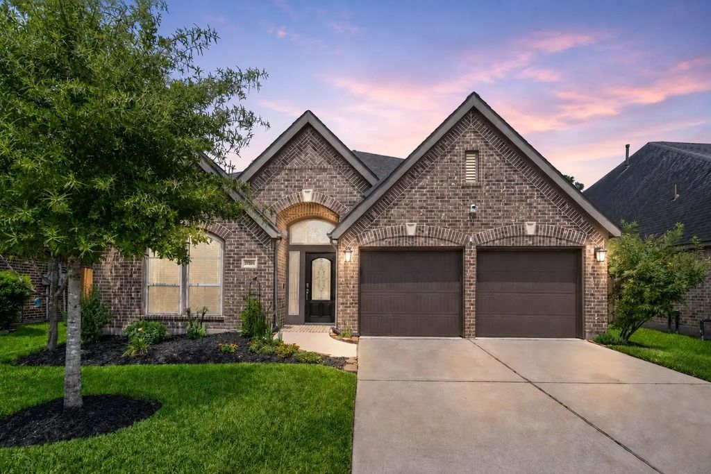 27938 Emory Cove Drive, Spring