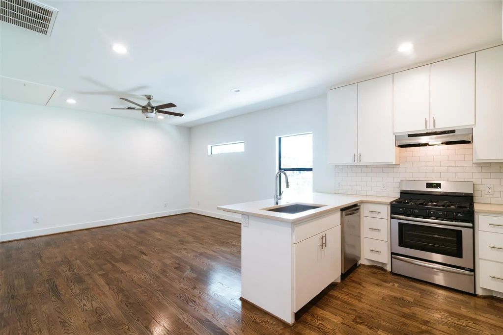 609 Boundary Street B, Houston