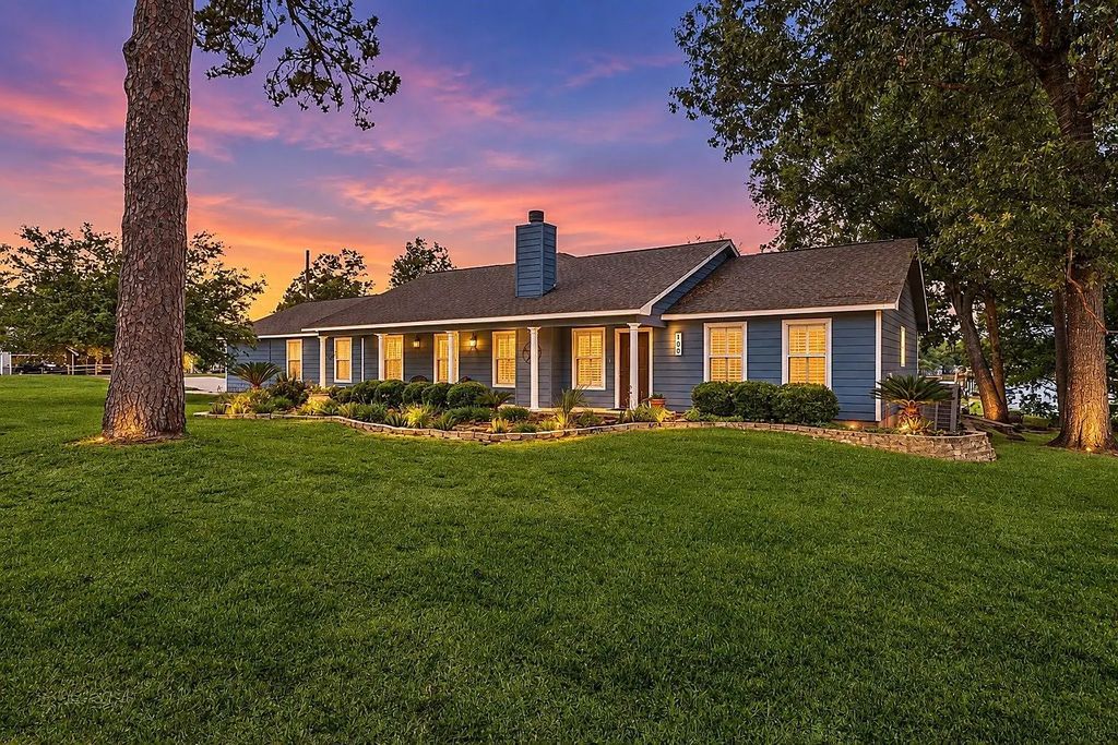 109 Branding Iron, Livingston