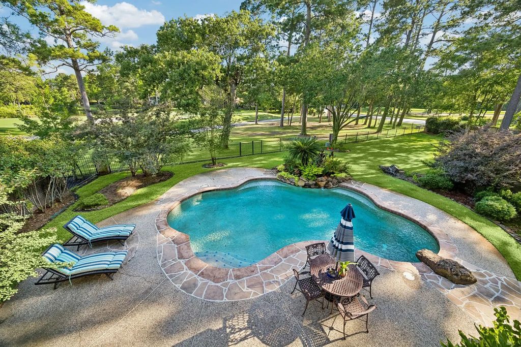 4206 Hidden Links Court, Kingwood