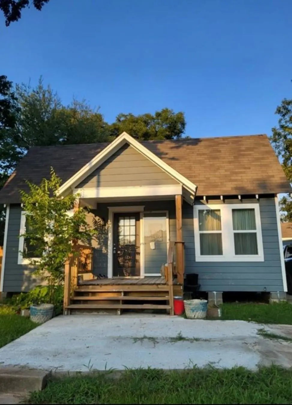 412 Winona Drive, Pasadena