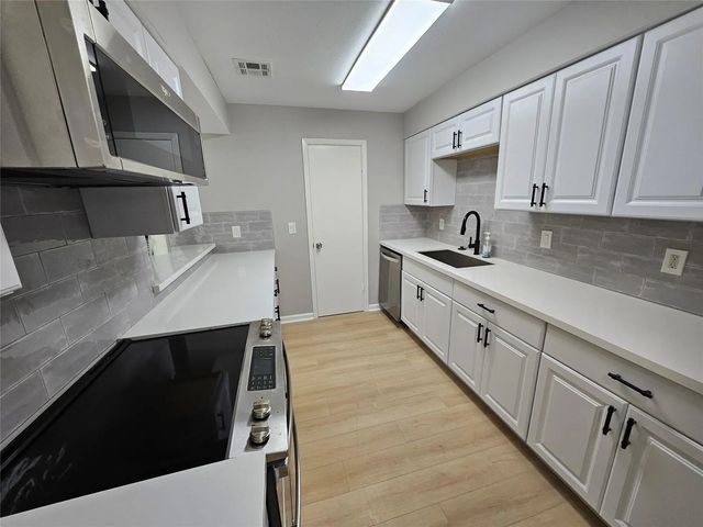 4138 Belle Park Drive 4138, Houston