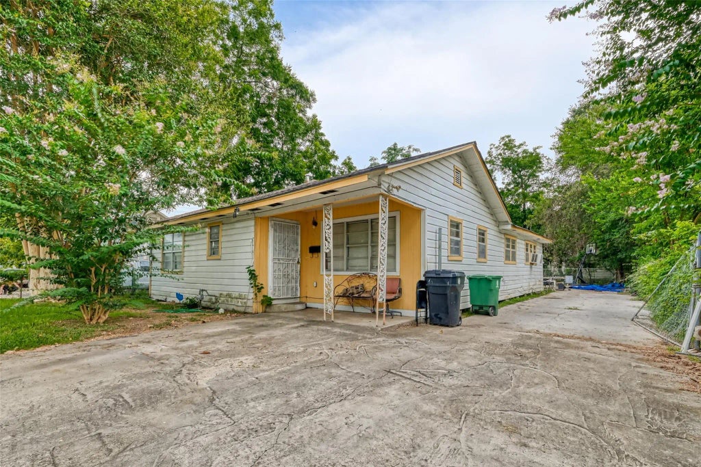 508 Neyland Street, Houston