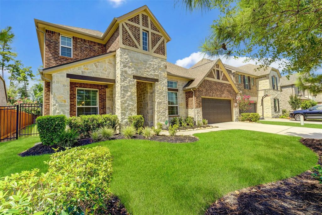 4022 Steep Woods Drive, Spring